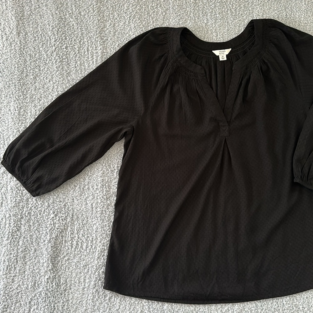 Crown and Ivy Peasant top size M - Picture 5 of 7